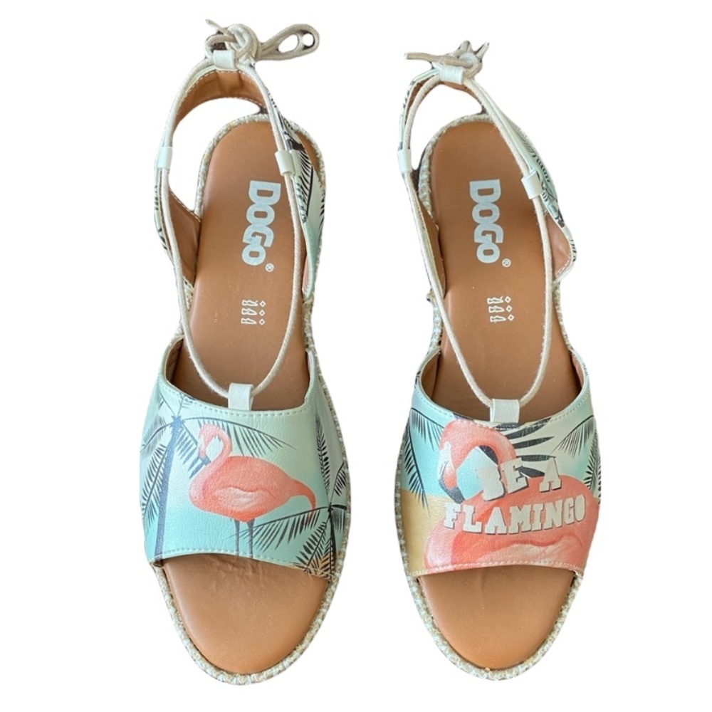DoGo Be A Flamigo Sandal